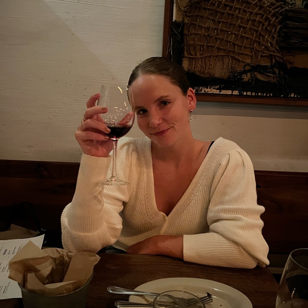 Meet your Posher, Emma